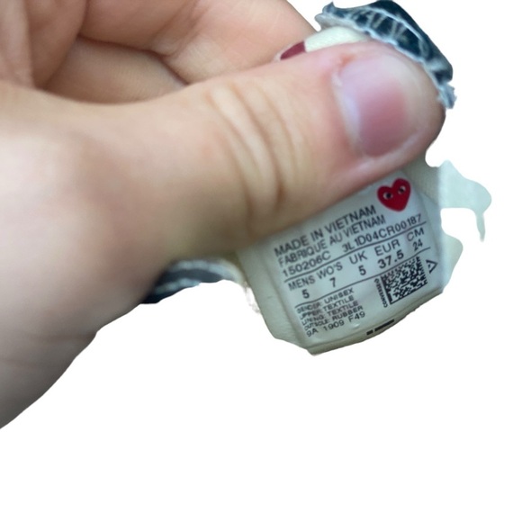 Commes Des Garçons Converse Low Sneakers Size 7 - Picture 4 of 15